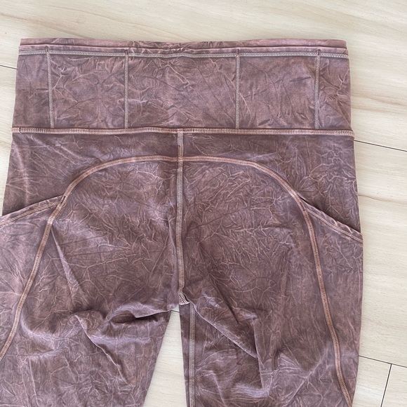 Lululemon fast and free HR tight size 8 - Picture 5 of 7